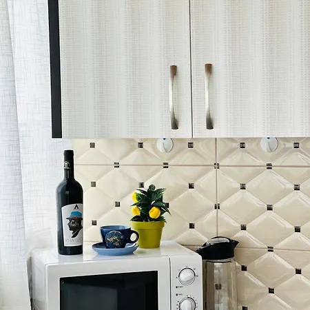 Mi Casa *