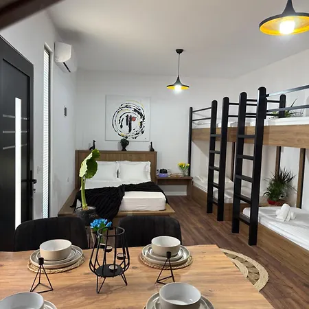 Mi Casa Guest house *